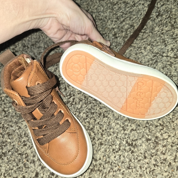 Trendy Kids Sneakers - Black, Brown, and Gray - Picture 3 of 3